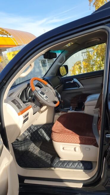 Toyota: Toyota Land Cruiser: 2012 г., 4.6 л, Автомат, Бензин, Внедорожник — 8