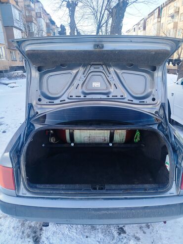 Audi: Audi 100: 1992 г., 2 л, Механика, Бензин, Седан — 8