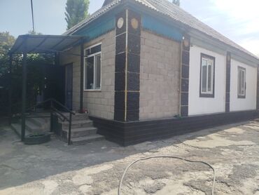 дом кут: Дом, 97 м², 4 комнаты, Собственник, Косметический ремонт