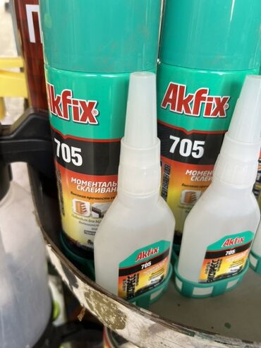 эпаксидный клей: Клей Akfix 705 моментальной склейки, представлен в двух форматах