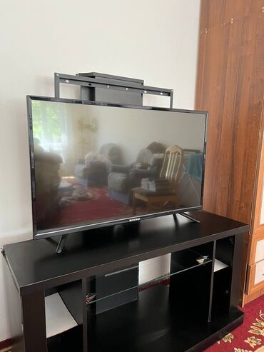 Другая бытовая техника: Подставка для телевизора + телевизор