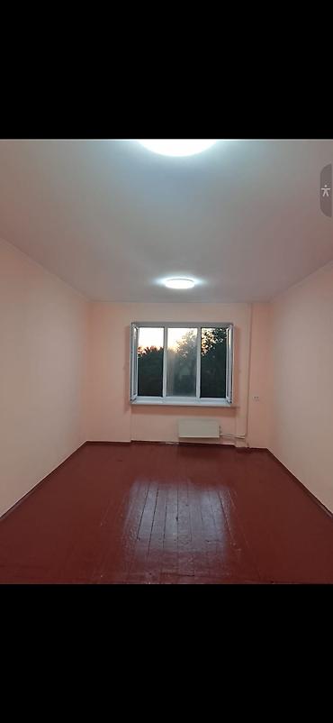 с местом: 1 комната, 19 м², 5 мкр 3 этаж — 2