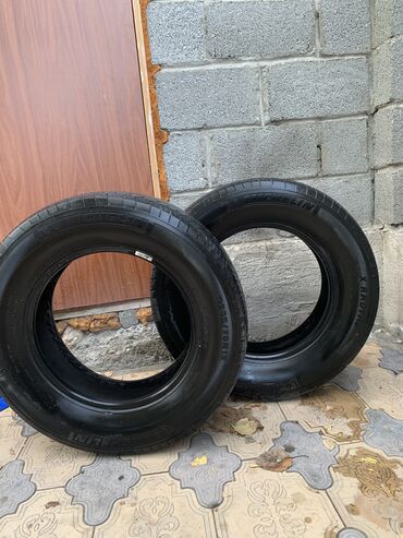 тракторные колеса: Шины 205 / 70 / R 15, Лето, Б/у, Пара, Легковые, Michelin