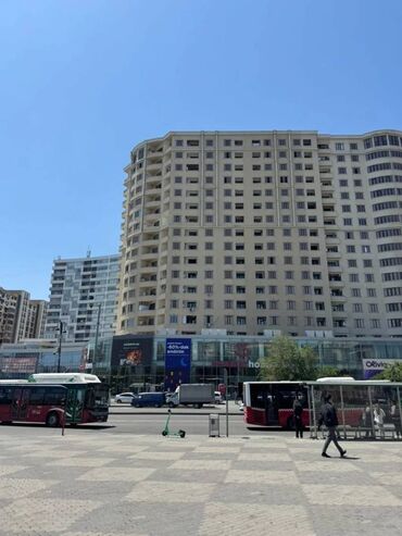 Uzunmüddətli kirayə mənzillər: Xətai Əhmədli Ukrayna dairəsində 3 otaqlı mənzil kirayə. Mərtəbə 16/4 -da lalafo.az — 10 Uzunmüddətli kirayə mənzillər: Xətai Əhmədli Ukrayna dairəsində 3 otaqlı mənzil kirayə. Mərtəbə 16/4 — 10