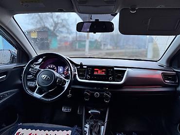 mazda d: Kia Stonic: 2018 г., 1.4 л, Автомат, Бензин, Кроссовер — 5