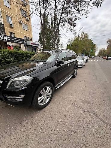 x class: Mercedes-Benz GL-Class: 2013 г., 3 л, Автомат, Дизель, Внедорожник — 3