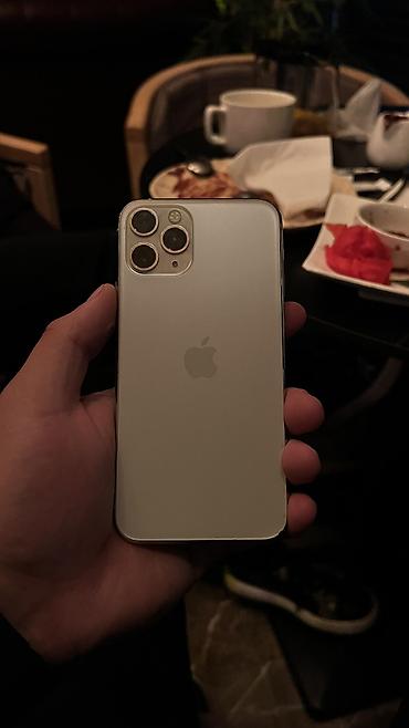 Уюлдук телефондор: IPhone 11 Pro, Колдонулган, 256 ГБ, Күмүш, Заряддоочу түзүлүш, 74 % — 2