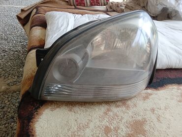 traktor farası: Sol, Hyundai, 2009 il, Orijinal, ABŞ