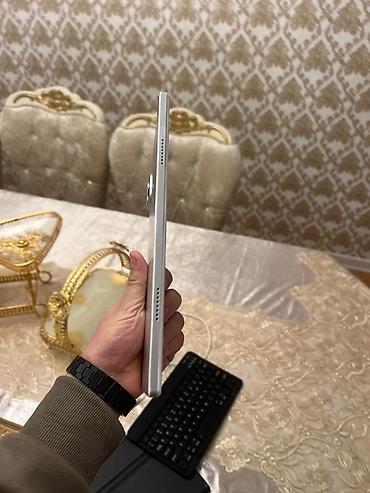 planşet tap az: Planşet + aksesuarlar dəsti - Korpus: metal görünüşlü, nazik və düz — 2
