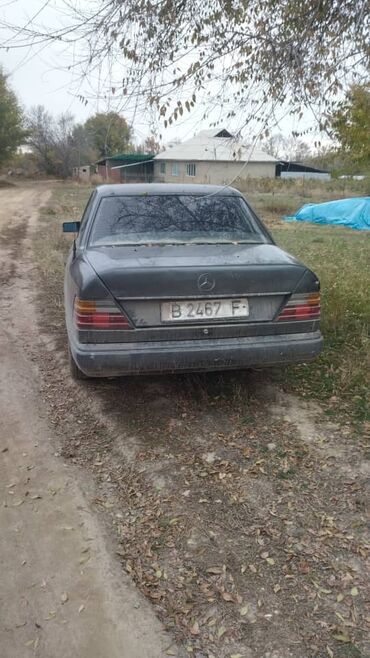 бак на зил: Mercedes-Benz W124: 1987 г., 2 л, Механика, Бензин, Внедорожник