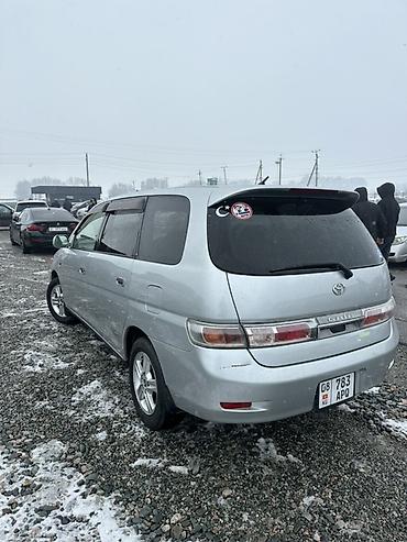 Toyota: Toyota Gaia: 2003 г., Минивэн — 4