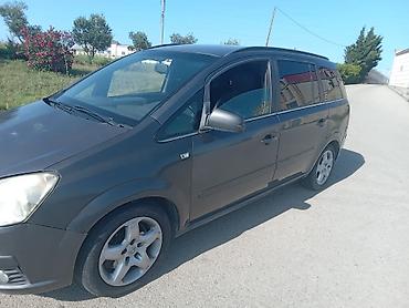 opel zafira minivan: Opel Zafira: 1.7 l | 2010 il 250000 km Van/Minivan — 7