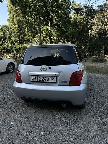 lada 9: Toyota Ist: 2002 г., 1.3 л, Автомат, Бензин, Хэтчбэк — 1