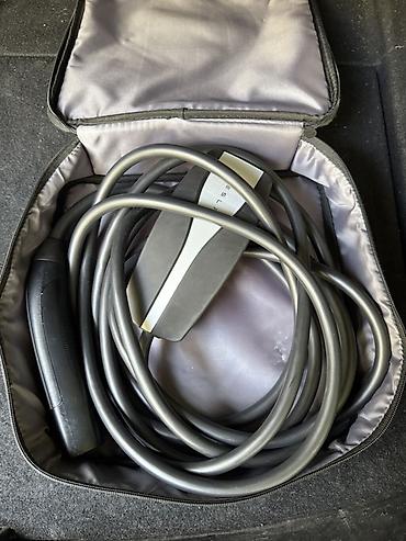 tesl: Портативное зарядное устройство Tesla (Mobile Connector) с кабелем и — 1