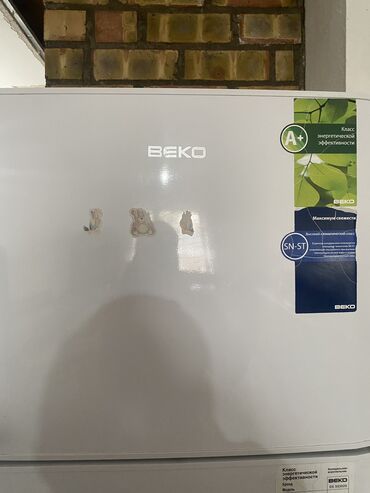 Холодильники: Холодильник Beko, Б/у, Двухкамерный, De frost (капельный), 60 * 180 * 40