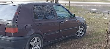 Volkswagen: Volkswagen Golf: 1995 г., 2 л, Механика, Бензин, Хэтчбэк — 8