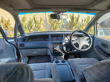 машина двухместная: Honda Odyssey: 1997 г., 2.2 л, Автомат, Бензин, Минивэн — 6