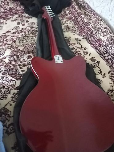 trek marlin 4: Elektrik gitara – Jolana Tornado, yarı boş (semi-hollow) korpuslu — 6