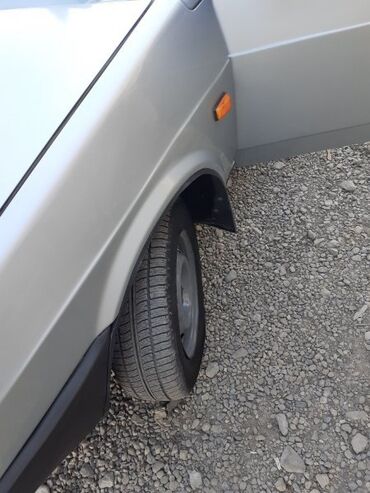 VAZ (LADA): VAZ (LADA) 21099: 1.5 l | 1997 il 51548 km Sedan — 6