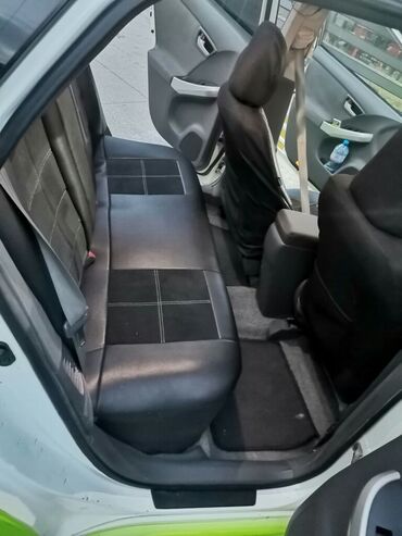 Toyota: Toyota Prius: 1.8 l. | 2012 έ. Χάτσμπακ — 11