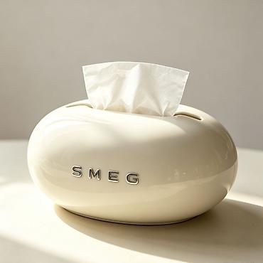перчатки найк: Продаю салфетницу smeg абсолютно новая в коробке подойдёт к любому — 1