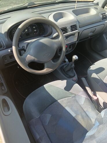 Renault: Renault Clio: 1.2 l | 2000 г. 237000 km. Hečbek — 8