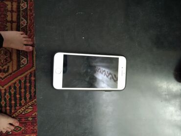 Apple iPhone: IPhone 8, Rose Gold, Qırıq