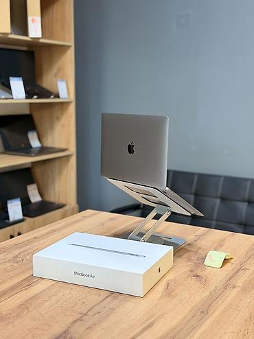 mac m3: Ультрабук, Б/у, Apple M1, ОЗУ, RAM: 8 ГБ, В рассрочку — 3