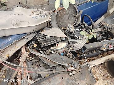 Ötürücü qutuların detalları: Hyundai h 100 benzin 1996 ehtiyat hissələri satışı — 2