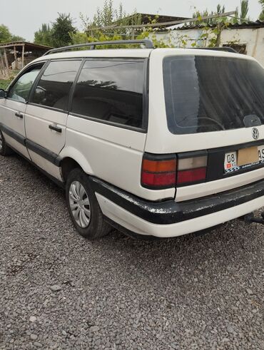 картинговые машины: Volkswagen Passat Variant: 1992 г., 1.8 л, Механика, Бензин, Минивэн