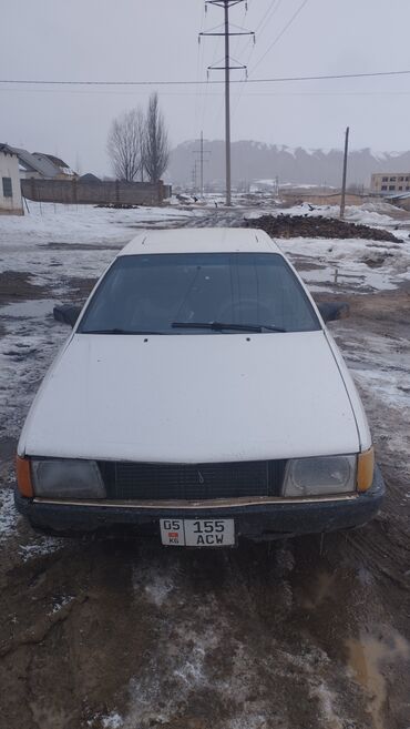 крышка для газа авто: Audi 100: 1986 г., 1.8 л, Механика, Бензин, Седан