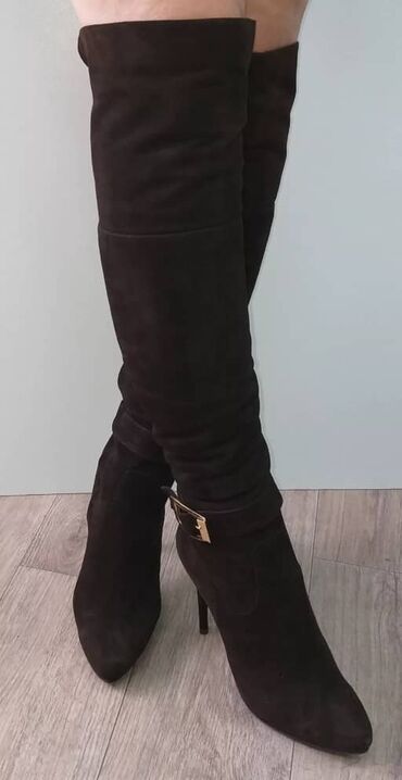 Другая женская обувь: ПРОДАЮ!!! Женскую обувь оптом.Общее количество где-то 100+- пар новых — 10