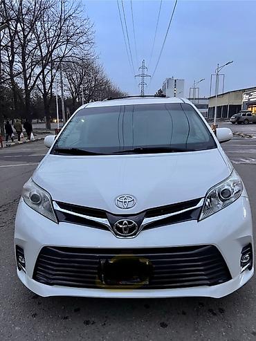Toyota: Toyota Sienna: 2011 г., 3.5 л, Автомат, Бензин, Минивэн — 1