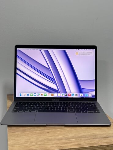 Ноутбуки: Ноутбук, Apple, 8 ГБ ОЗУ, Intel Core i5, 13.3 ", Б/у, Для несложных задач, память SSD