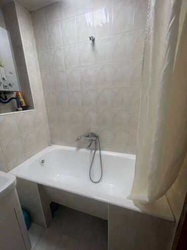 Uzunmüddətli kirayə mənzillər: Əhmədli metrosunun yaxınlığında,Təbrik .şadlıq sarayı ilə üzbəüz,9 — 9