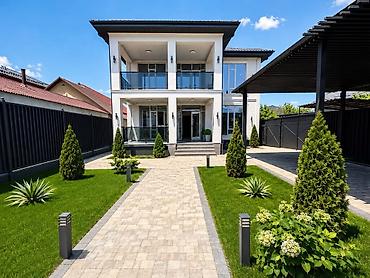 6 комнат и более, 380 м², 4 соток, Арча-Бешик ж/м, Газ, Электричество, Канализация