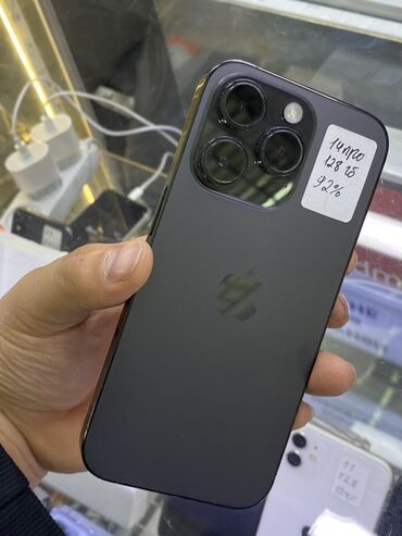 клавиатура и мышь для телефона в бишкеке: IPhone 14 Pro, Б/у, 128 ГБ, Черный, Зарядное устройство, Защитное стекло, Чехол, В рассрочку, 92 %
