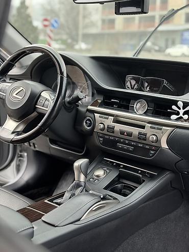 Lexus: Lexus ES: 2015 г., 2.5 л, Гибрид, Седан — 20