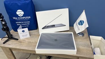 Apple MacBook: Apple MacBook, 13.3 ", Intel Core i5, 256 GB — 27