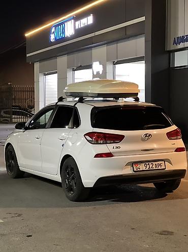 hyundai i30n: Hyundai i30: 2018 г., 1.6 л, Автомат, Дизель, Хэтчбэк — 5