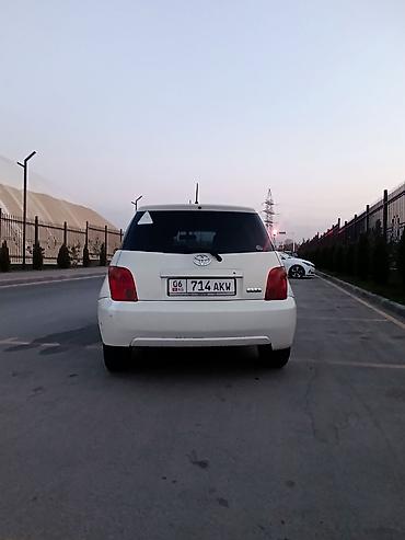 harrier 2003: Toyota Ist: 2003 г., 1.5 л, Автомат, Бензин, Хэтчбэк — 4
