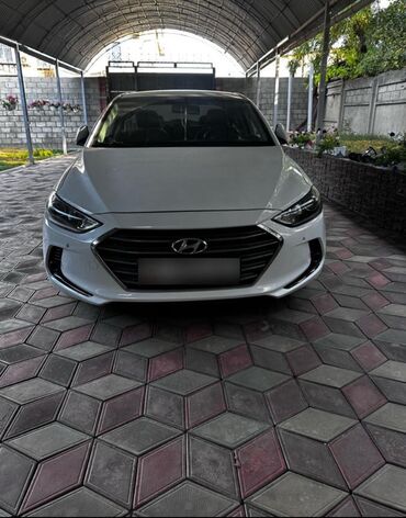 обмен на авто с доплатой: Hyundai Avante: 2018 г., 1.6 л, Автомат, Бензин, Седан