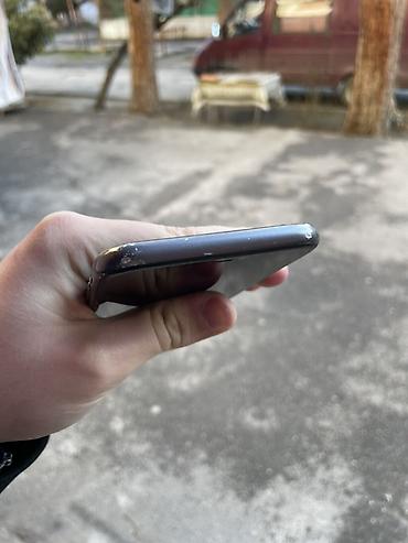 Apple iPhone: IPhone 11, 64 GB, Qara, Simsiz şarj, Face ID — 4