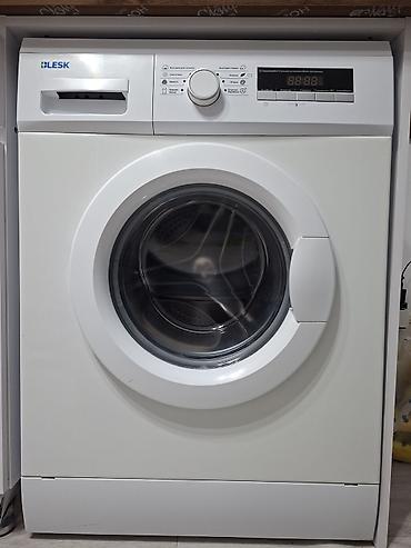 Продаю стиральную машину BLESK. 85см высота 60см ширина 50см глубина