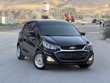 Chevrolet Spark: 2020 г., 1 л, Вариатор, Бензин, Хэтчбэк