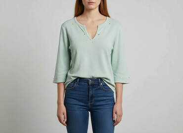 bluzki w serek plus size: Жіноча блуза, розмір M