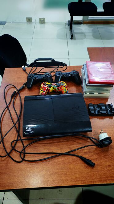 PS3 (Sony PlayStation 3): Ps 3 super slim 500 gbicərisində seçilmiş 30+ oyun var, içi — 14
