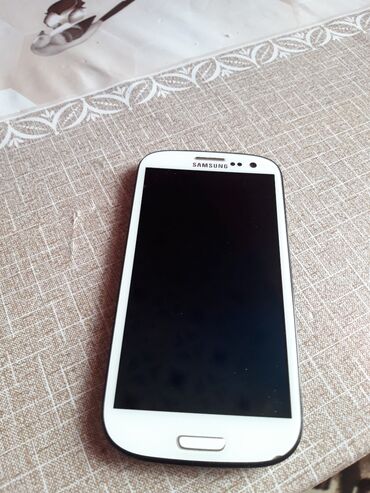 samsug: Samsung I9300 Galaxy S3, 2 GB, rəng - Ağ, Düyməli, Sensor