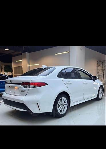 corolla 2022: Toyota Corolla: 2022 г., 1.5 л, Автомат, Бензин, Седан — 3