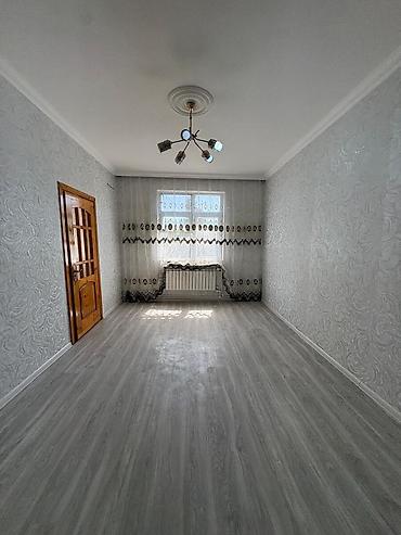elite: Bakı, 3-cü mikrorayon, 1 otaqlı, Köhnə tikili, m. Memar Əcəmi, 35 kv. m — 2